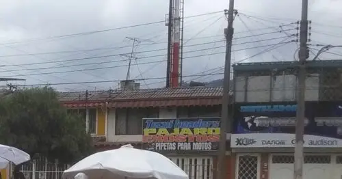 PUESTO AMBULANTE DE FRUTA PUESTO AMBULANTE DE FRUTA